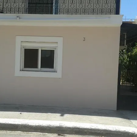 Apartman Simple, Calm And Center 2