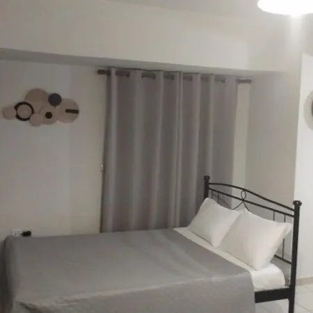 Apartman Simple, Calm And Center 2 Kalamáta